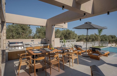 Adele Villa | Dive into Bliss: Summer Oasis of Elegance & Joy