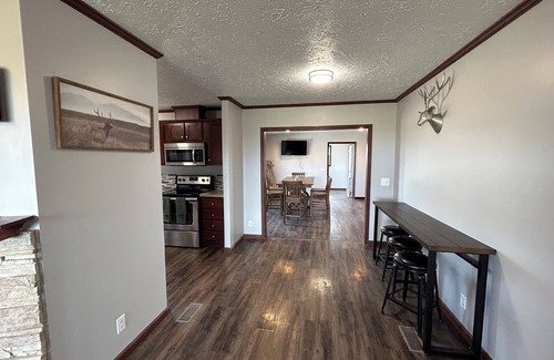 Firesteel House | DIY Family run Farm ranch hunts. Pheasants and Prariedog’s.