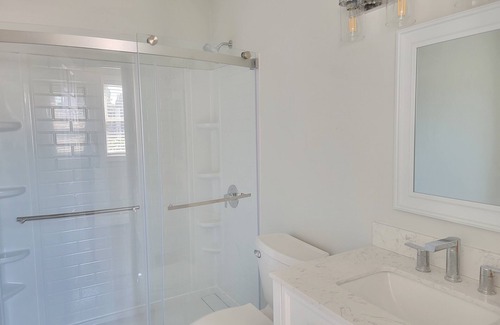 Hartford Apartment | DO NOT LOOK ANY FURTHER Beautiful Apartment