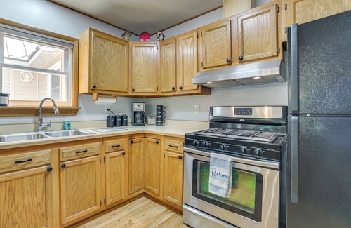 Higgins Lake Cabin | Dock Access + Nearby Beach: Higgins Lake Retreat!