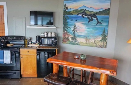 Union Apartment | Dockside ~ Private Waterfront Paradise