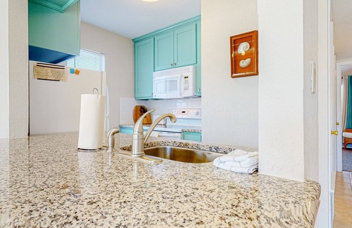 Sailhouse Condo | Dog-friendly, 2-level condo with deck, fast WiFi, pool, tennis & fishing pier