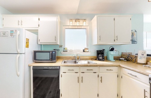 Dauphin Island House | Dog-friendly beach house with fantastic location, access to water