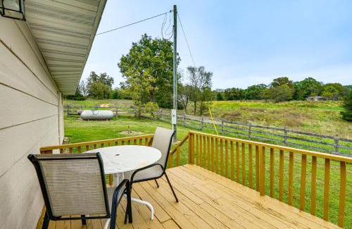 Kingdom City House | Dog-Friendly Cabin with Yard Near Auxvasse Creek!