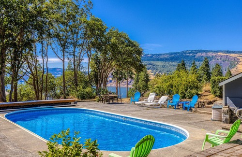 Mosier House | Dog-friendly home with amazing river views, shared pool, deck, grill, fireplace