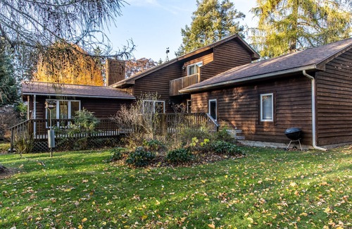 Lakeside House | Dog-Friendly Home with WiFi, Central AC, Wood Fireplace, & Private Beach Access