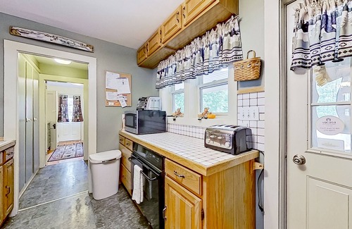 Meredith Cottage | Dog-friendly lakefront cottage with private dock, air hockey, water access, W/D