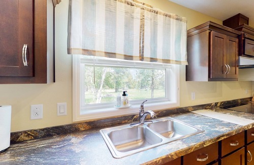 Deadwood Cabin | Dog-friendly log cabin with amazing views, fireplace, grill - close to Deadwood