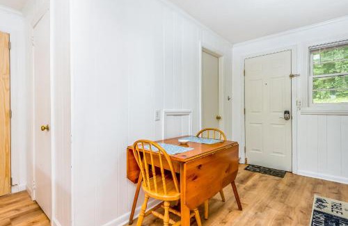 Flat Rock Hotel | Dogwood - Unit 603