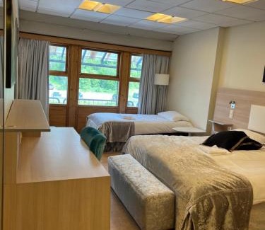 Dokka Hotel | Dokka Motell