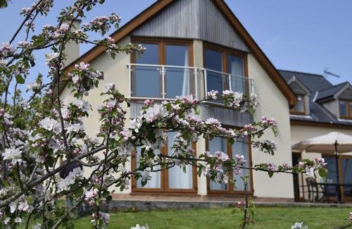 Gaerwen House | Dol Fraint