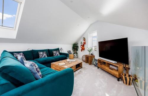 Poole Apartment | Dolce Vita - Duplex Apartment with Incredible Harbour Views