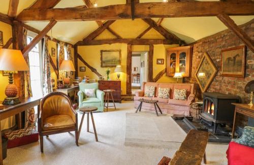 Trefeglwys House | Dolgenau Hir - The Barn