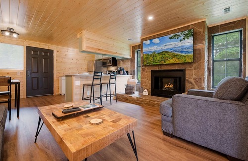 Caton Condo | Dolly's Castle unit 3
