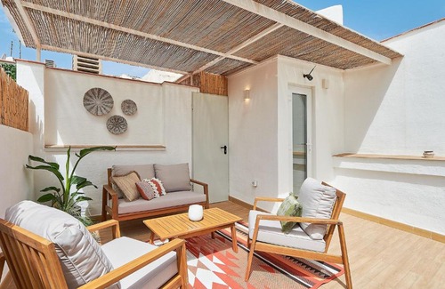 Perchel Norte Apartment | Dolores Penthouse in Malaga by Solaga Holiday Homes