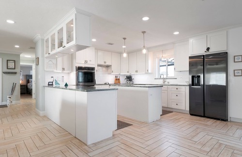 Whitney Beach House | ⚓ Dolphin Bay! Canal front, pool/spa, game room!⚓