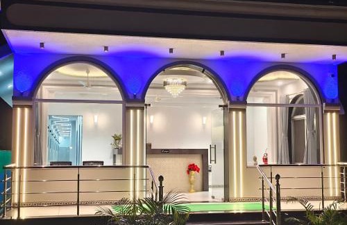 Divi Parangi Hotel | Dolphin Bay Resort