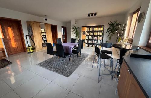 Dunajska Streda House | Dom pri kúpalisku Thermalpark na Malotejedskej