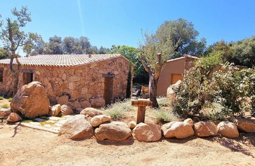 San-Gavino-di-Carbini House | Domaine de Gialla Bergerie Figa, 4 pers, piscine chauffée, 10 mn plage