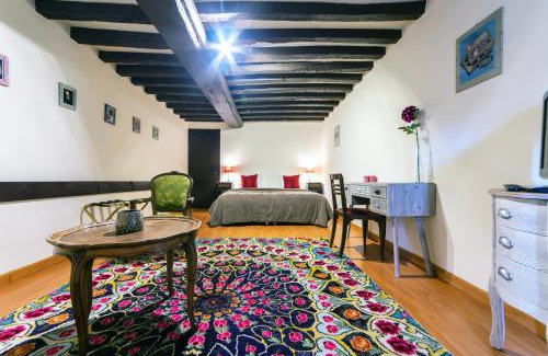 Saint-Pierre-Canivet Bed & Breakfast | Domaine De La Tour