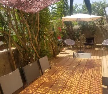 Villalbe House | Domaine du Prieuré Couvent & Presbytère