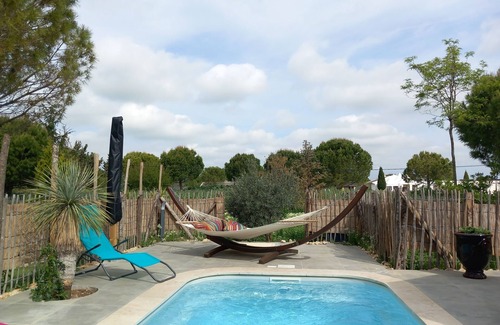 Saint-Laurent-d'Aigouze Cottage | Domaine de l'outarde canepetiere Gîte B