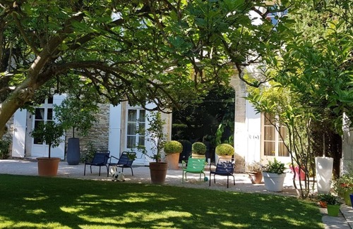 Villeneuve-les-Avignon House | Domaine sur 6 Hectares a 3 kms du Centre Ville Maison de 400m2 Tout le Confort