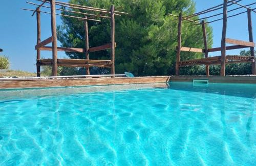 Bessan Villa | Domaine Mas Gaudy Villa Charme Piscine & Clim