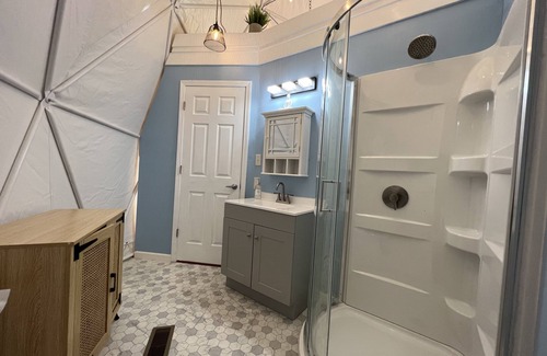 Salem House | Dome Away From Home-Free Park Passn