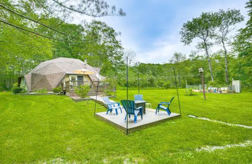 Warren House | Dome Escape in Nature with Deck 3 Mi to Kent Falls