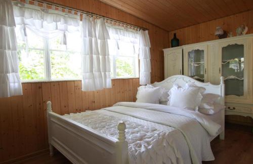Stegna Apartment | Domek W Sadzie (część lewa)