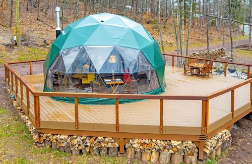 Swan Lake RV Rental | Domes at Catskills a lakefront glamping adventure for adults