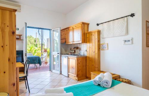 Torre di Bari Hotel | Domus De Janas Sul Mare