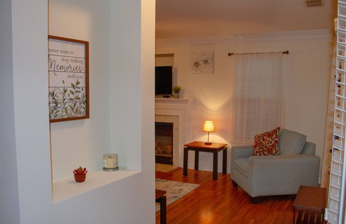Charlotte House | Don't miss the chance to rent this house now !