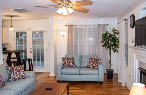 Charlotte House | Don't miss the chance to rent this house now !