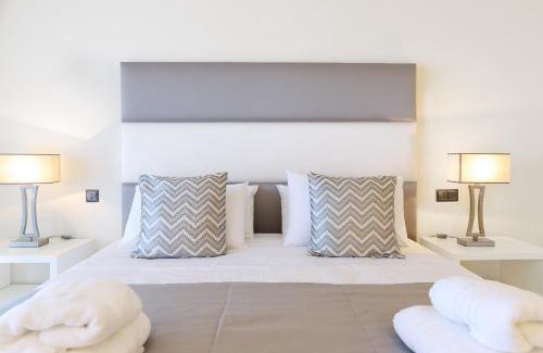 Estepona Apartment | Doncella Beach luxury with ocean view