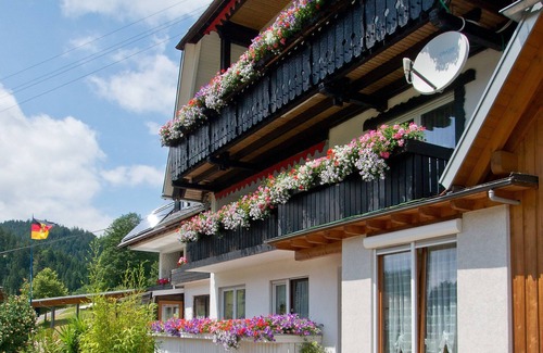 Bad Rippoldsau-Schapbach Apartment | Doppelzimmer Paul mit Dusche