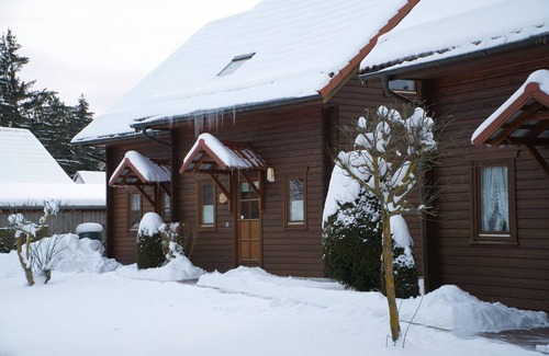 Rotacker House | Doppelhaushälfte in Hasselfelde