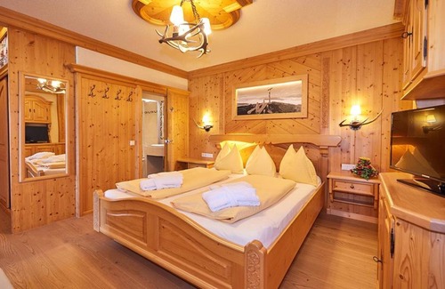 Ramsau am Dachstein House | Doppelzimmer mit Dusche od. Bad, WC - Hotel Jagdhof