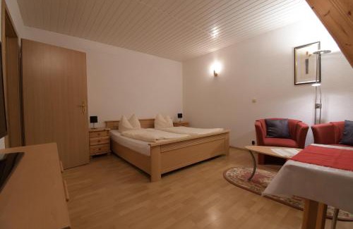 Oberdorla Apartment | Doppelzimmer Duenenhaus UNR 4 strandnah Urlaub Fam Rissel