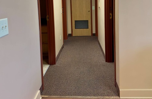 Auburn Apartment | Dorm-Style Suite located in the center of downtown Auburn, NY