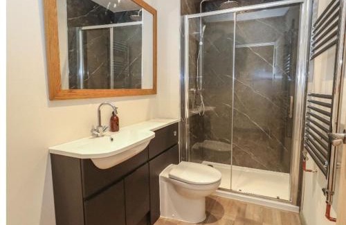 Puncknowle Apartment | Dorset Stay, Coast & Countryside