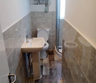 Burnley House | Double-bed (G4) close to Burnley city centre