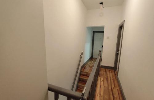 Manchester House | Double-Bedroom in the Heart of Harpurhey Manchester A4 Perfect for Short Stays