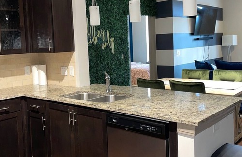 Garden Hills Apartment | double cozy suite