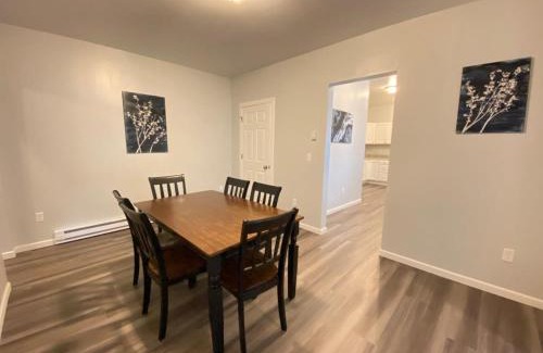 Oneonta Apartment | Double Play Apt 2 All Star Baseball Rentals