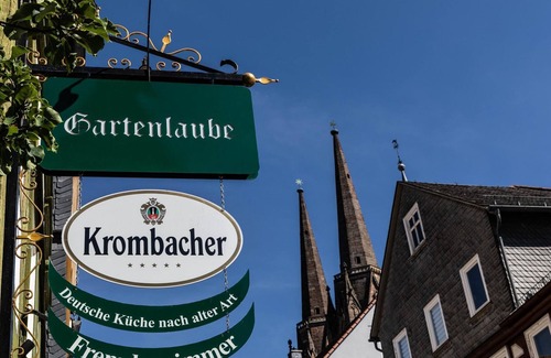 Marburg Apartment | Double room 17 with shared bathroom - Gartenlaube Marburg