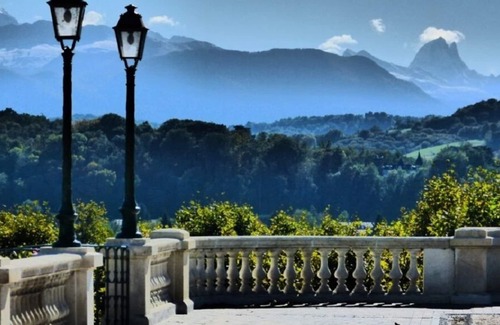 Billere House | double room at the foot of the Pyrenees with swimming pool