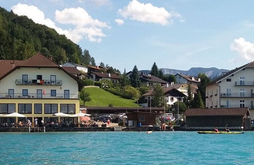 Weyregg am Attersee Cottage | Double room 26 lake view - Gasthof zur Landeroith GmbH