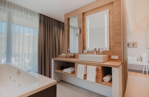 Punderich House | Double room "Cabinet" - Landidyll Hotel-Restaurant "Zur Marienburg"